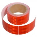 Samolepící páska reflexní dělená 5m x 5cm červená (role 5m)